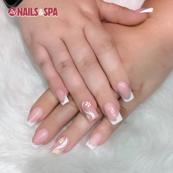 Recent manicure photo from LV Nails & Spa